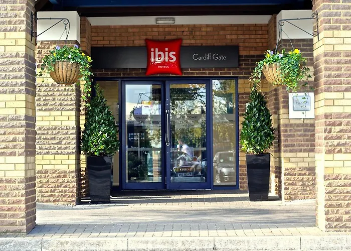 Experience Comfort and Convenience in Cardiff with ibis Hotels Cardiff