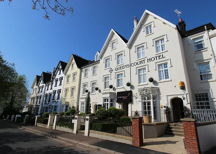 Discover the Best Exeter Airport Hotels with Holiday Parking for a Convenient Stay